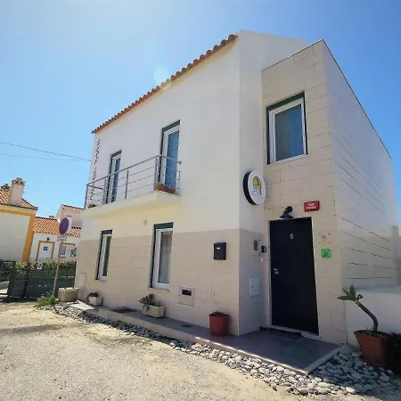 Surf Private 2 * Peniche